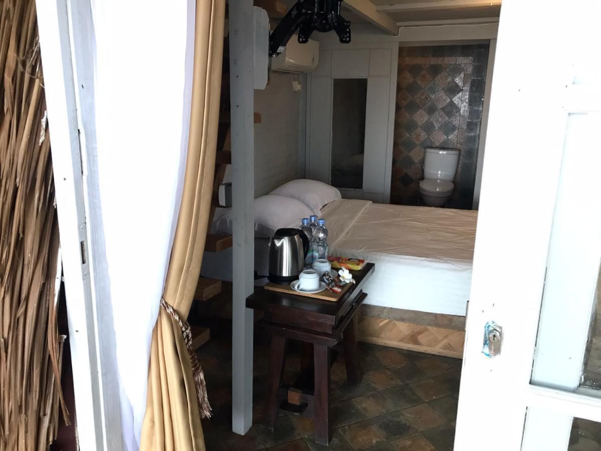 Villa Isabella Putri B&B ジェパラ エクステリア 写真