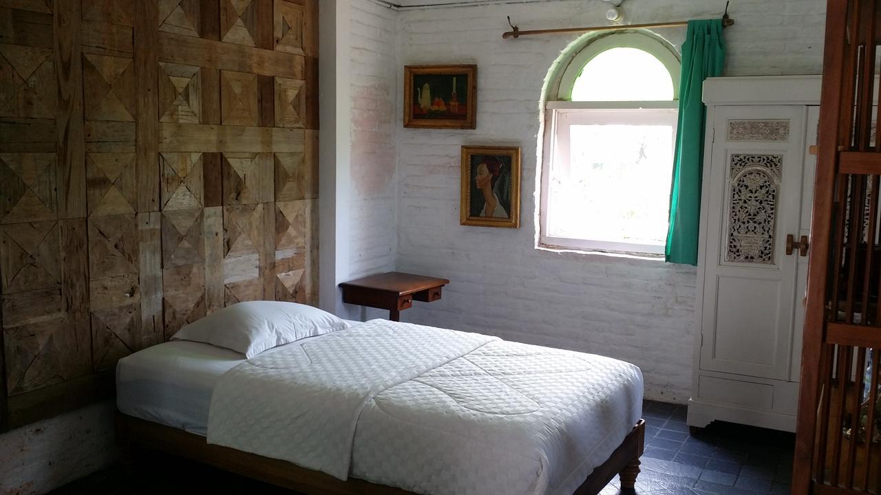 Villa Isabella Putri B&B ジェパラ エクステリア 写真