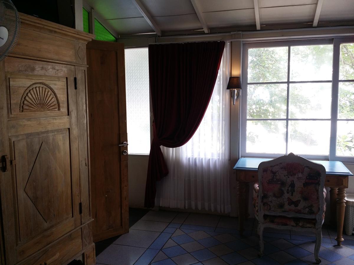 Villa Isabella Putri B&B ジェパラ エクステリア 写真